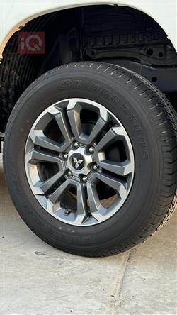 میتسوبیشی L200